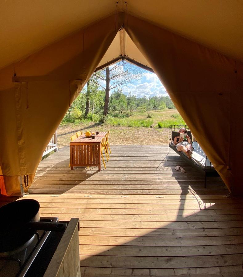 Camping la Kahute, tente lodge au coeur de la forêt Carcans Exterior foto